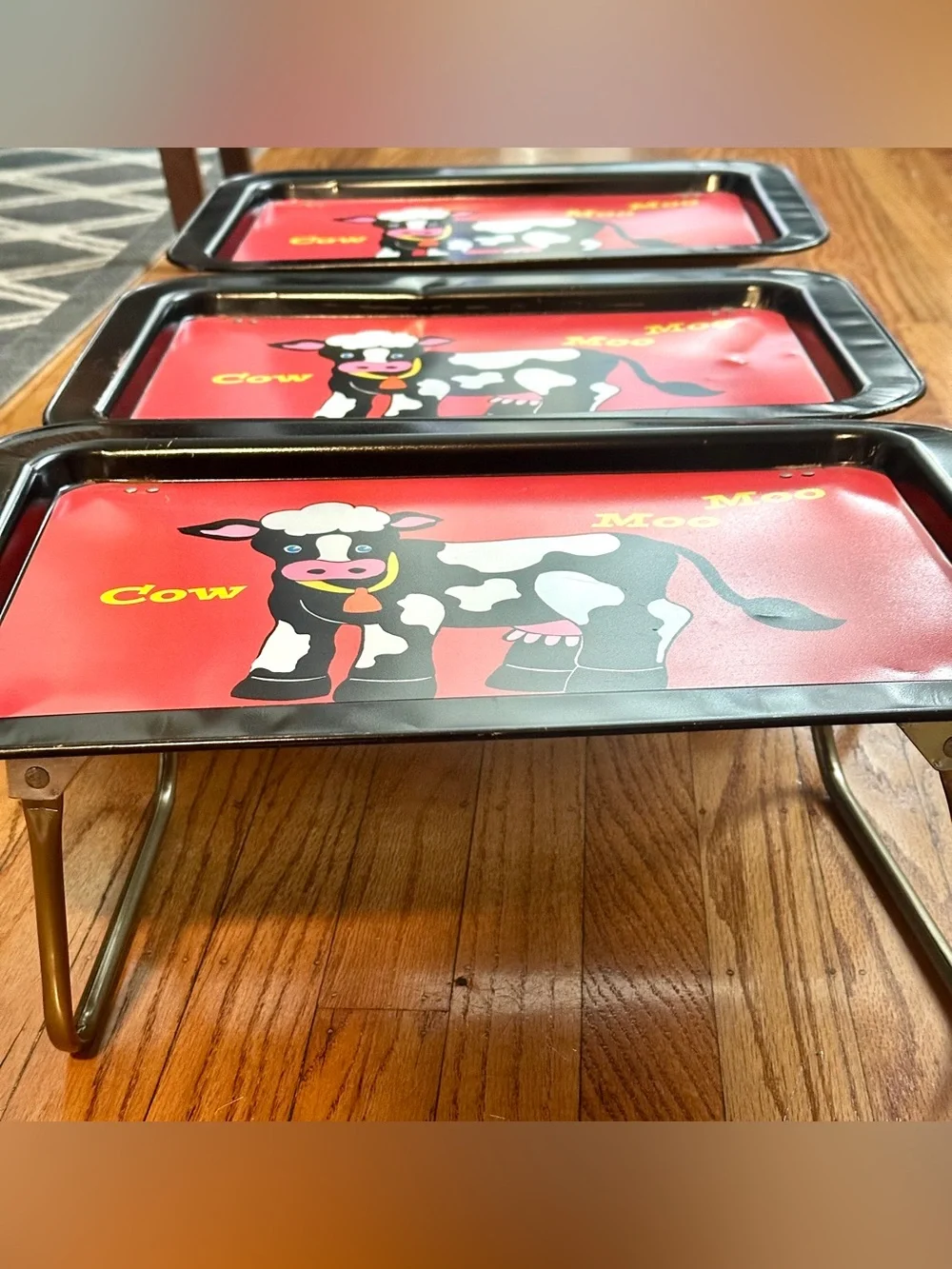 Vtg 1960s Metal Folding TV Lap Trays Set of 3 Red Cow Moo Moo Farm Retro Table
